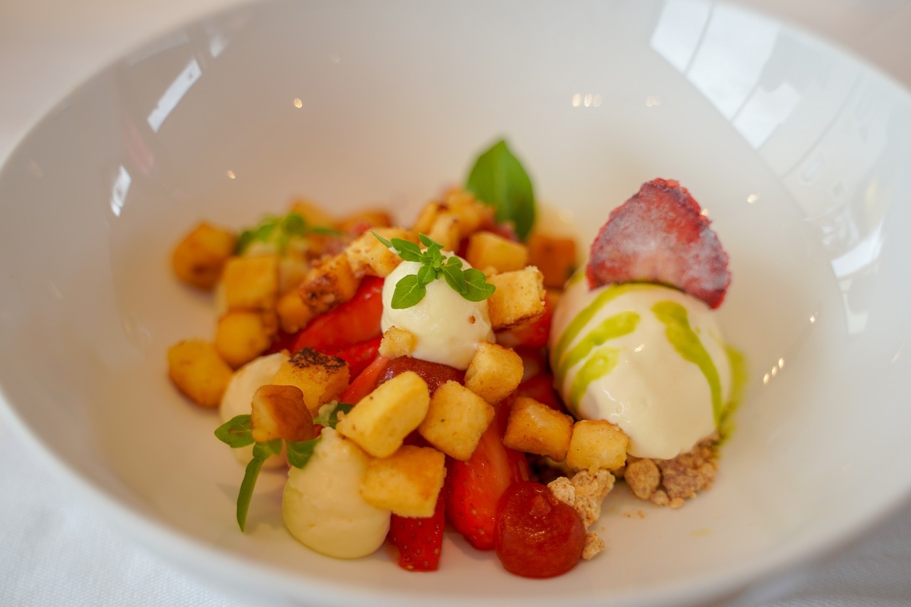 Private Dining Tram Experience